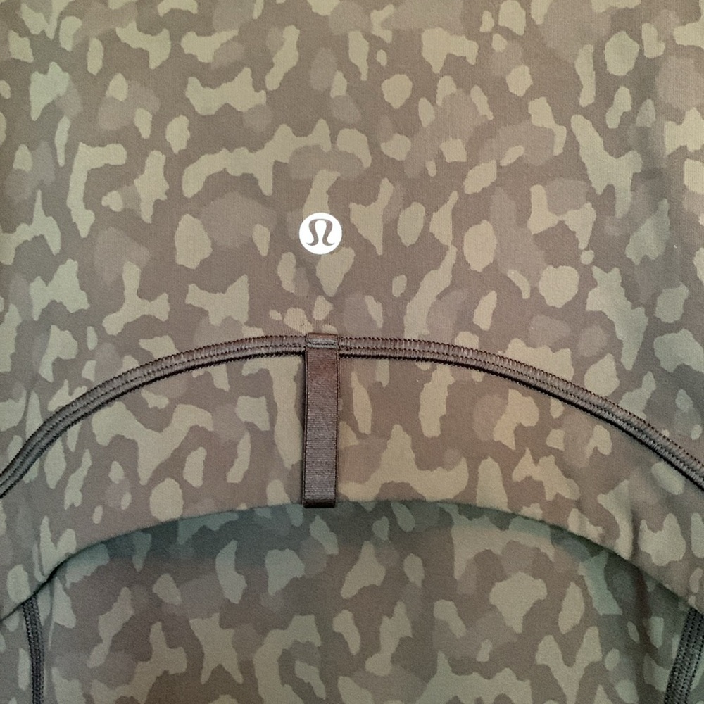 Lululemon Running Jacket - Picture 4 of 9
